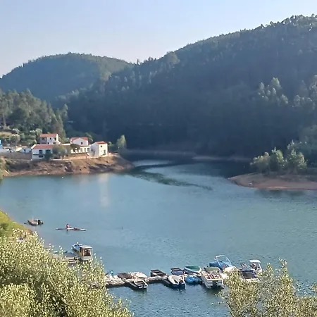 بيت للعطل Casa Dos Passaros Carril (Ferreira do Zezere, Santarem)